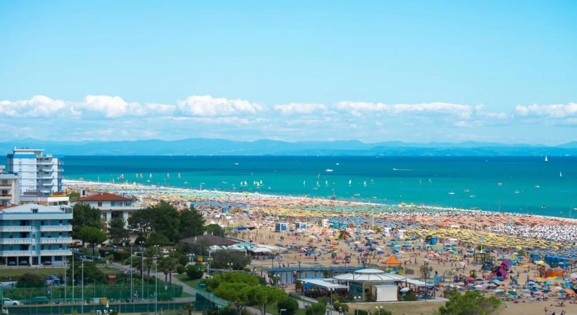 Colorful Apartment With Pool By Beahost Rentals Bibione Italy